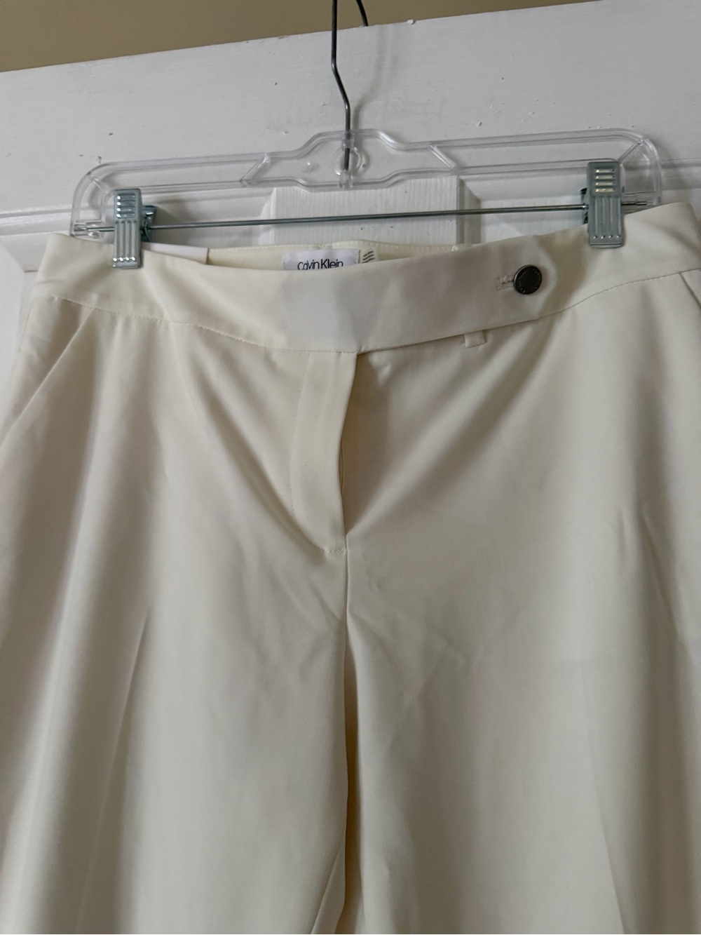 Calvin Klein classic fit women’s cream trousers, size 6, new with tags - Picture 3 of 8